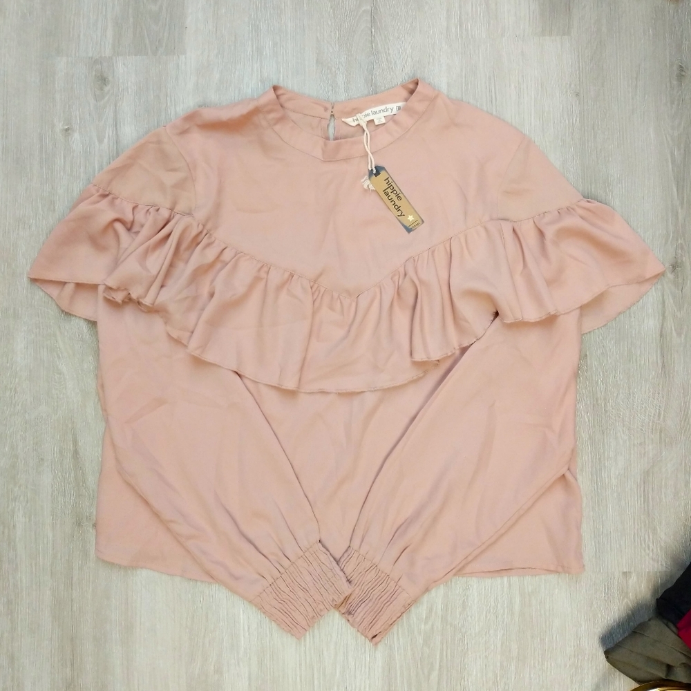 Ruffled long sleeve shirt